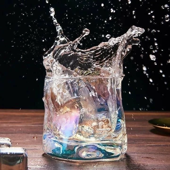 انتخابی شیک برای سرو آب , نوشابه , دوغ ونوشیدنی های خنک لیوان مدل دفورمه جذاب